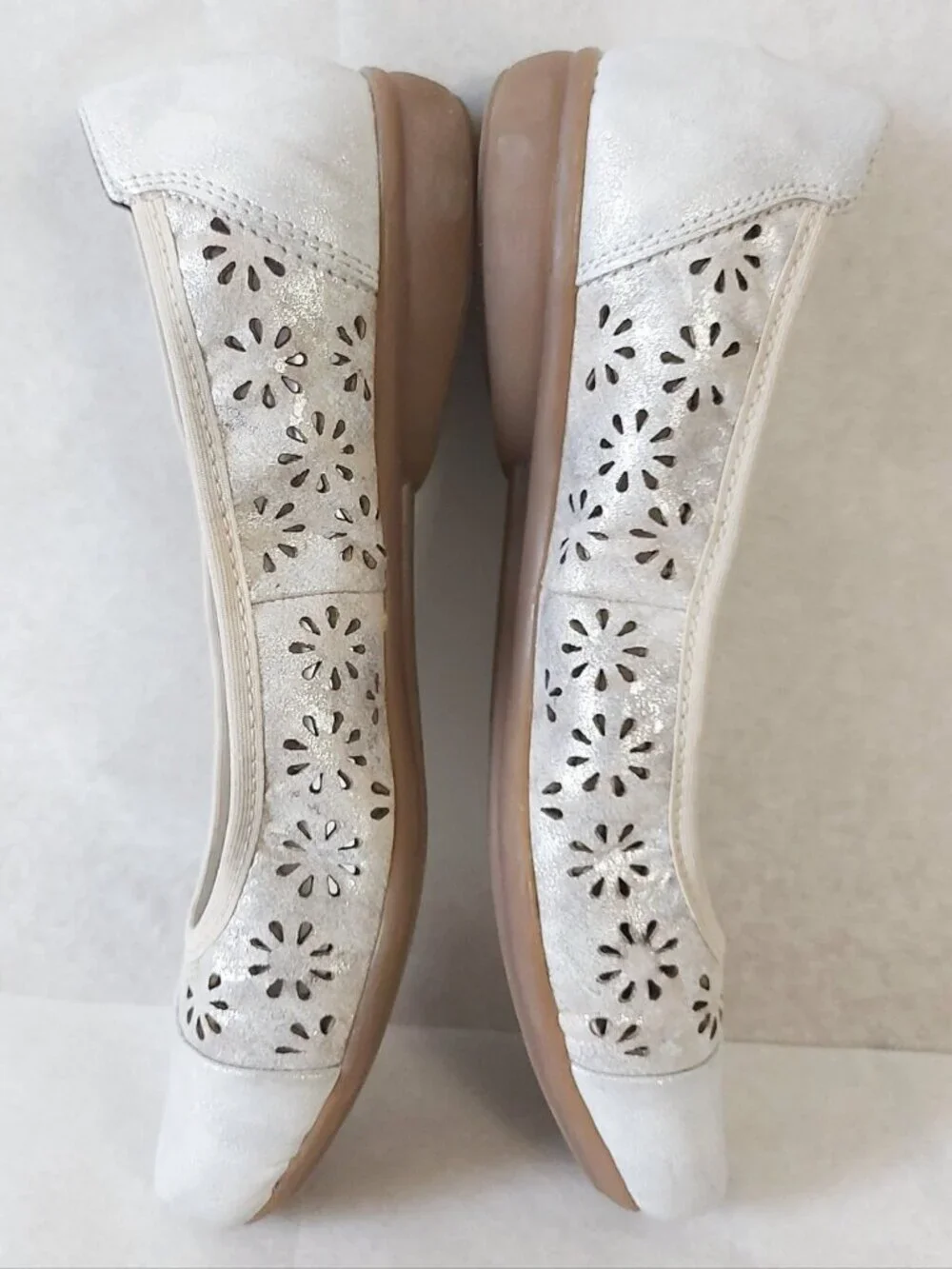 Rieker Women Ballerina Flats Size Silver Perforated Floral Cutout Size 38